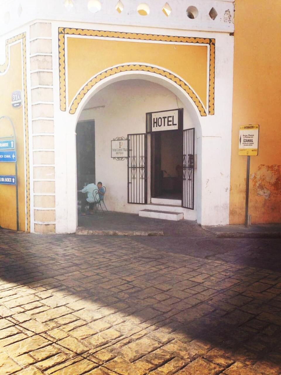 Izamal Plaza Hotel Exterior photo