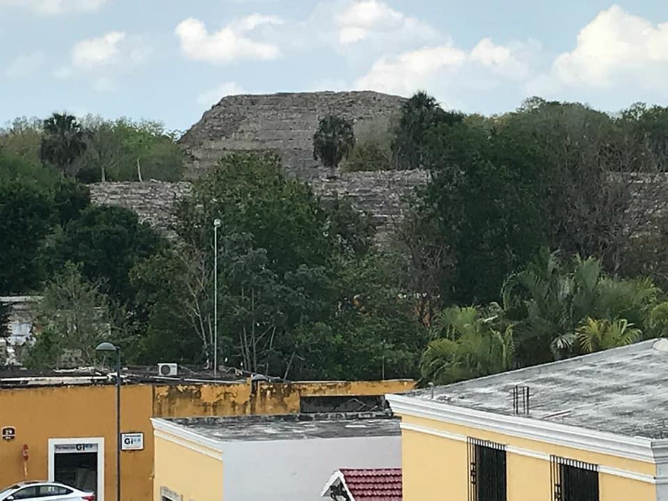 Izamal Plaza Hotel Exterior photo